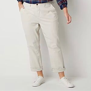 NWT St. John's Bay Plus Women's Relaxed Fit Girl Friend Chino Pant